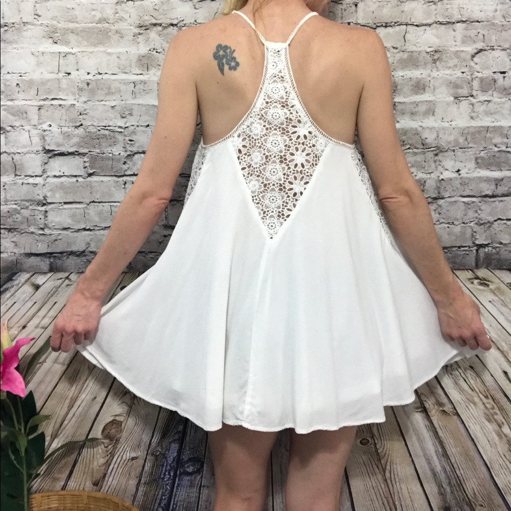 🎉FORA boho Peasant top size S white crochet lace